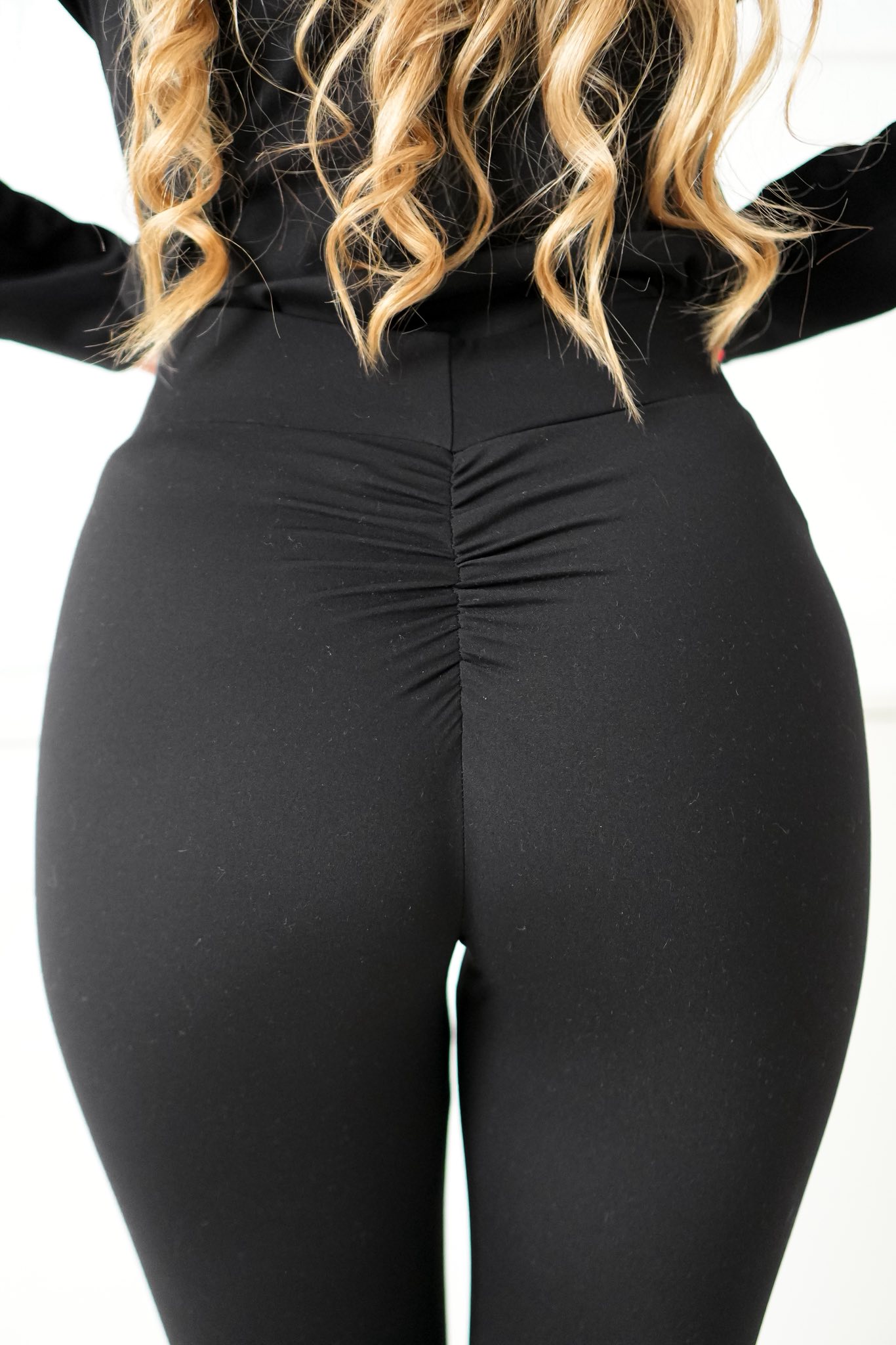 Komplet PUSH-UP CZARNY LAKI - obrazek 3